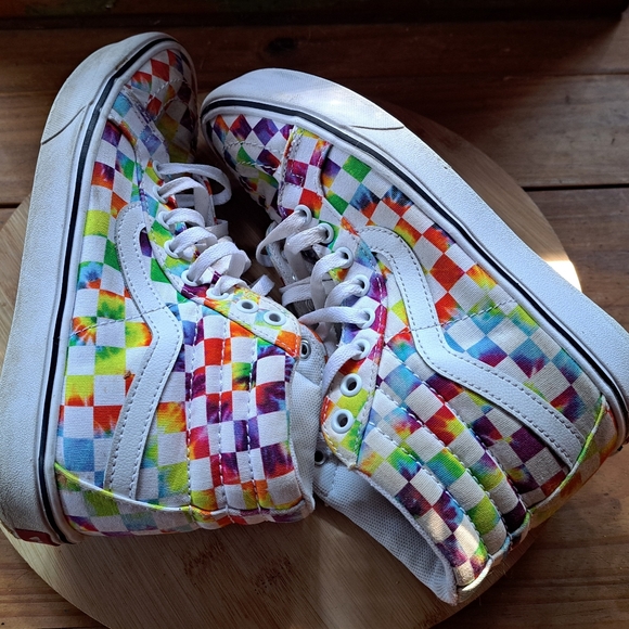 Vans Sneakers, Women Size 8, Unisex, Rainbow Checked High Tops, Skateboard Shoes - Picture 9 of 11